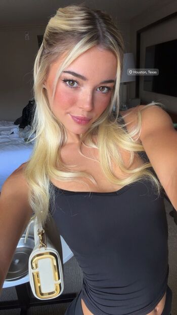 Full leaked Livvy dunne  page private onlyfans photo