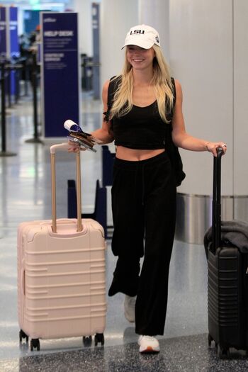 Full leaked Livvy dunne  page private onlyfans photo