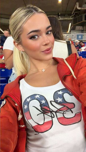 Full leaked Livvy dunne  page private onlyfans photo