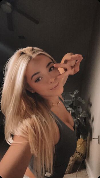 Full leaked Livvy dunne private photo