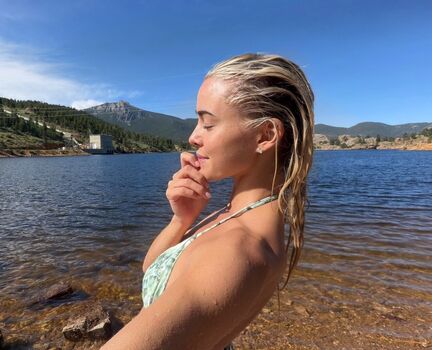 Full leaked Livvy dunne private photo
