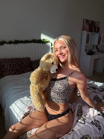 Full leaked Livvykay private photo