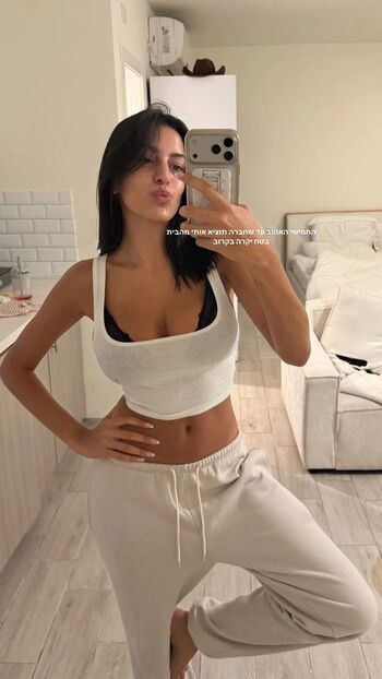 Full leaked Liyamizrahii page private photo