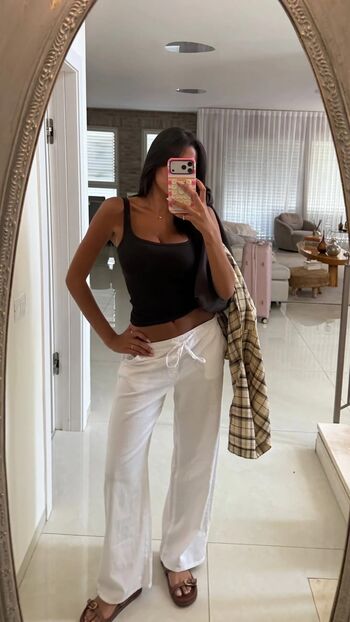 Full leaked Liyamizrahii private photo