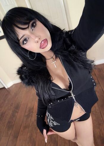 Full leaked Liz alexa private photo
