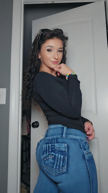 Full leaked Liz ididathang page private onlyfans photo