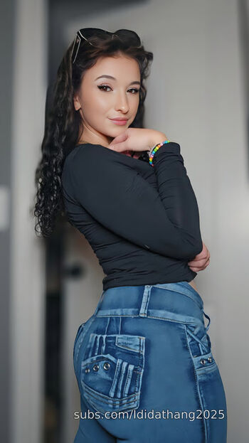 Full leaked Liz ididathang page private onlyfans photo