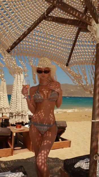 Full leaked Liz williamsss private photo