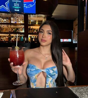 Full leaked Lizethramirez page private onlyfans photo