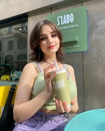 Full leaked Lizirayy private onlyfans photo