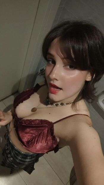 Full leaked Lizirayy private photo