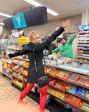 Full leaked Lizze broadway private onlyfans photo