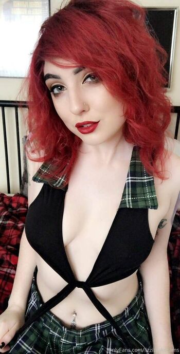 Full leaked Lizzi blake private photo