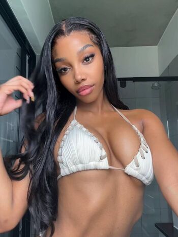 Full leaked Lizzy amarae private onlyfans photo