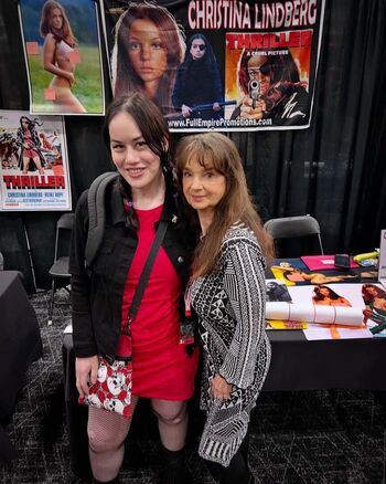 Full leaked Lizzy baker page private onlyfans photo