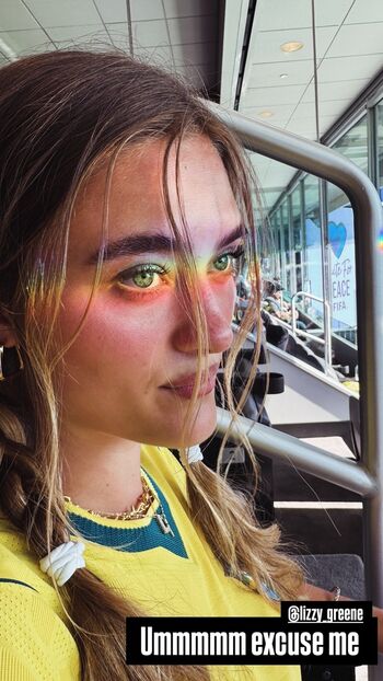Lizzy Greene