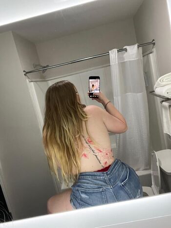 Full leaked Lizzydrizzy private onlyfans photo
