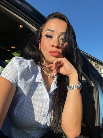 Full leaked Lizzywurst private onlyfans photo