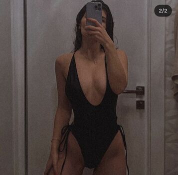 Full leaked Llshn private onlyfans photo