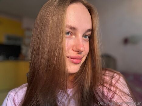 Full leaked Llttlesun private onlyfans photo