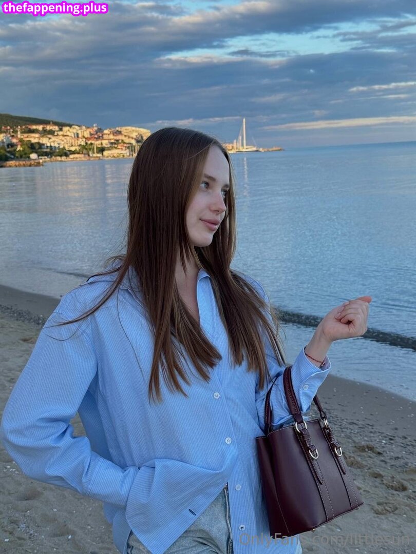 llttlesun Φωτογραφία Γυμνών OnlyFans #24