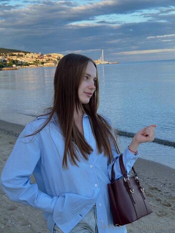 Full leaked Llttlesun private onlyfans photo