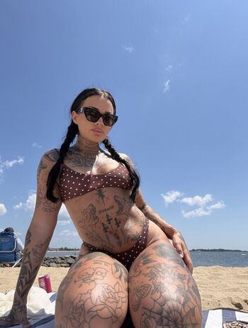Full leaked Locallystupid private photo