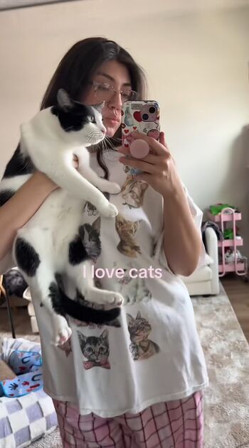 Full leaked Lofiluvasmr private photo