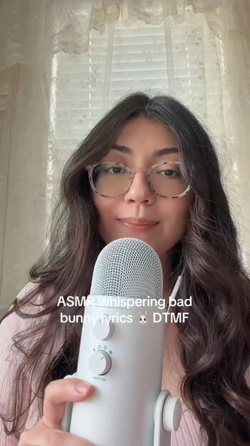 Full leaked Lofiluvasmr private photo