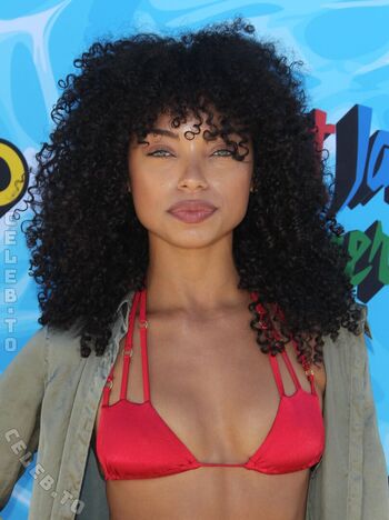 Full leaked Logan browning private photo