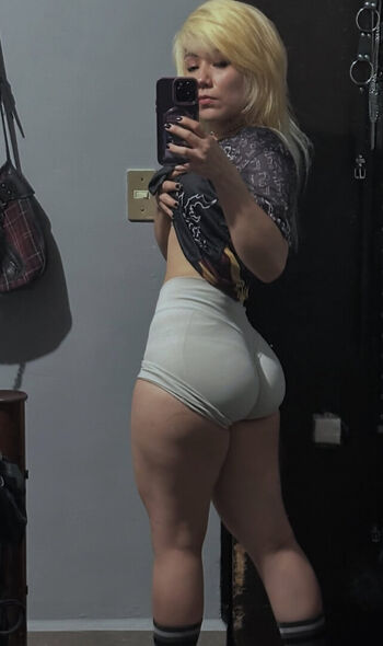 Full leaked Loidacortez geek private onlyfans photo