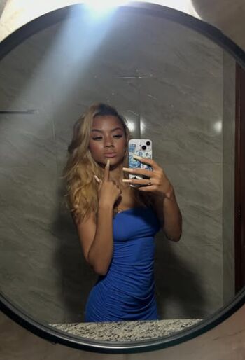 Full leaked Loiratcha private photo