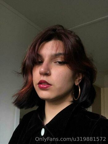 Full leaked Lola deinnn private photo