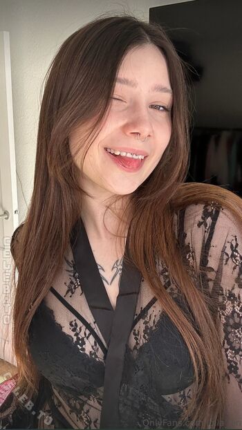 Full leaked Lola sin private onlyfans photo