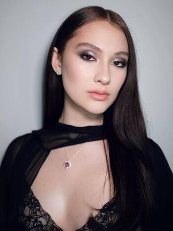 Full leaked Lola tung private onlyfans photo