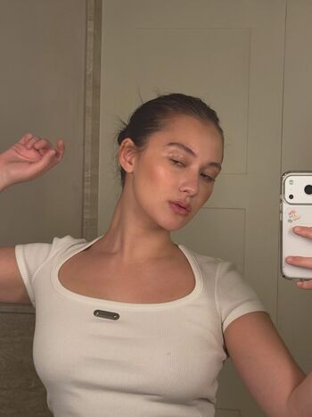 Full leaked Lola tung private photo