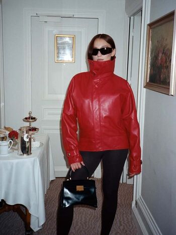 Full leaked Lola tung private photo