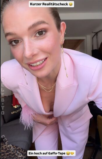 Full leaked Lola weippert private onlyfans photo