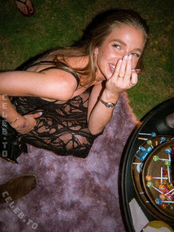 Full leaked Lola weippert private photo