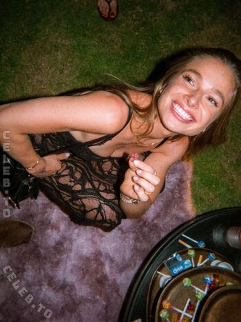 Full leaked Lola weippert private photo