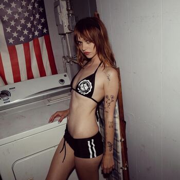 Full leaked Lolabllue private photo