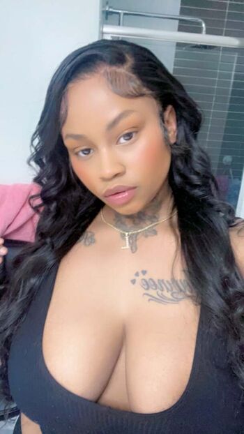 Full leaked Lolaivy private photo