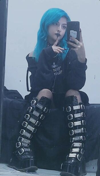 Full leaked Loli fetish private photo