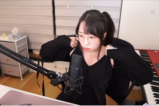Full leaked Lolnatsumiii private photo
