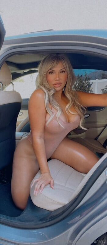 Full leaked Lolobuns page private onlyfans photo