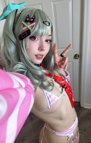Full leaked Lolyomie private photo