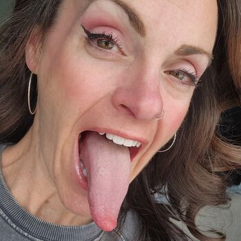 Full leaked Long tongue fetish private onlyfans photo
