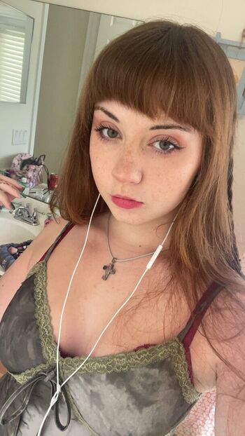 Full leaked Loobytunes private onlyfans photo