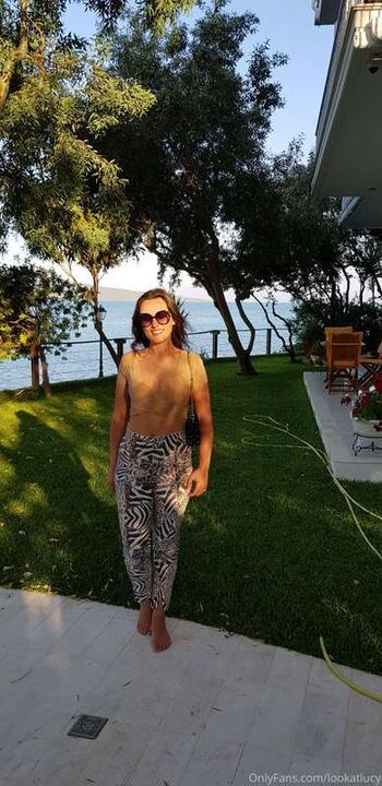 Full leaked Lookatlucyvip private onlyfans photo