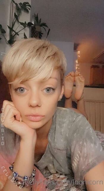 Full leaked Loonicorn page private onlyfans photo